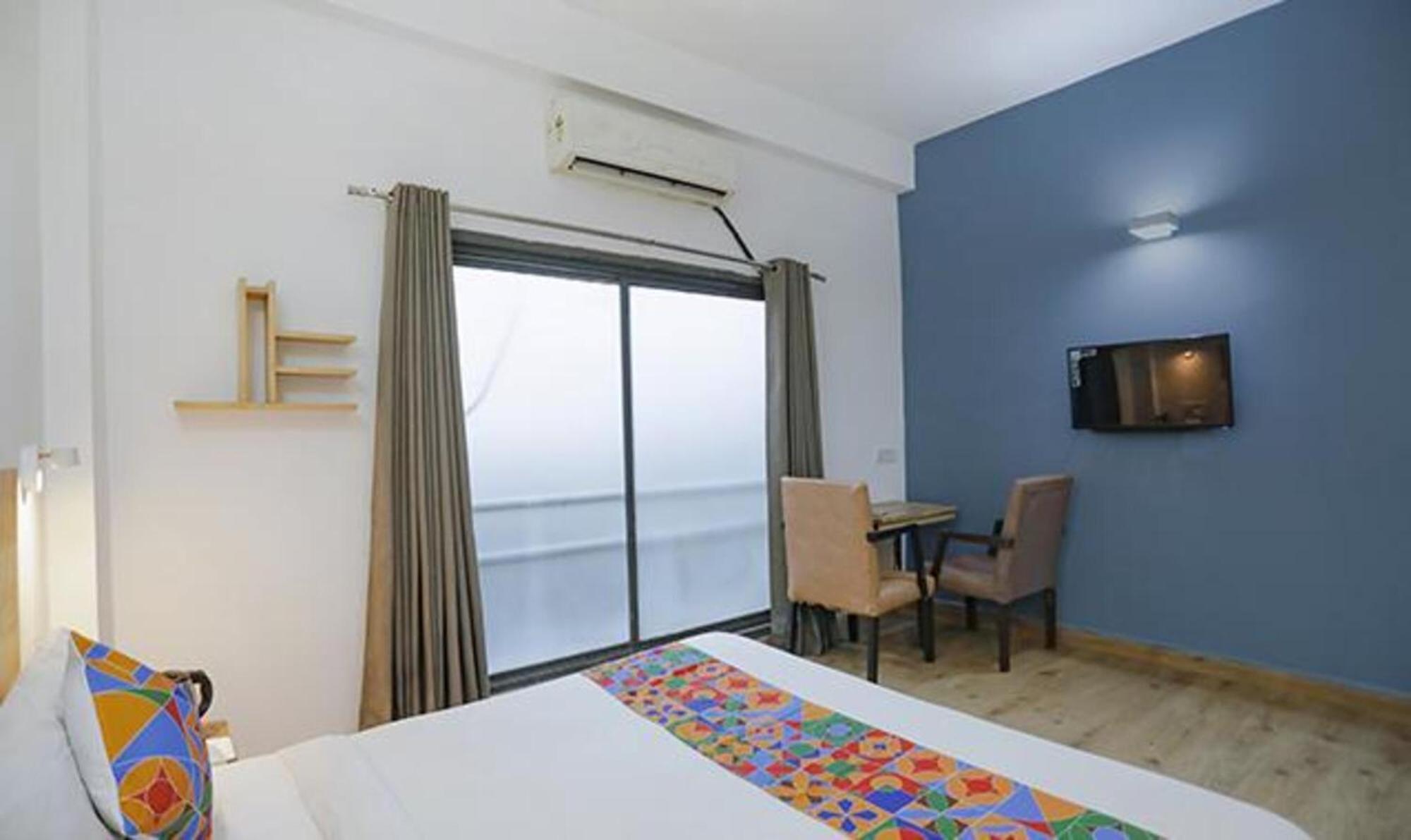 Fabhotel F9 Sector 51 Noida Exterior foto