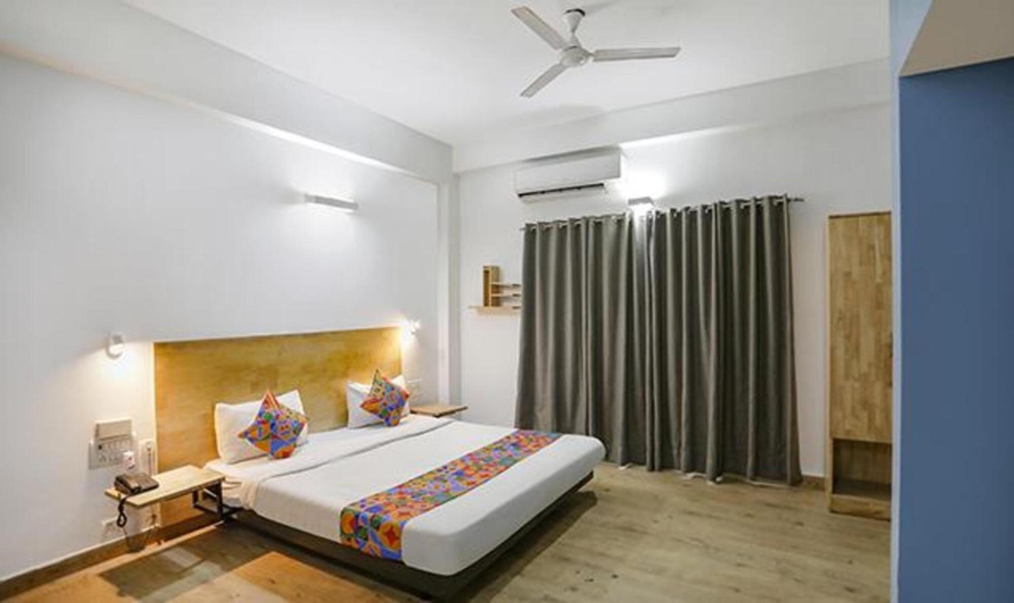 Fabhotel F9 Sector 51 Noida Exterior foto